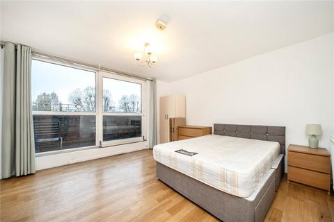 3 bedroom apartment to rent, Beachcroft Way, London N19