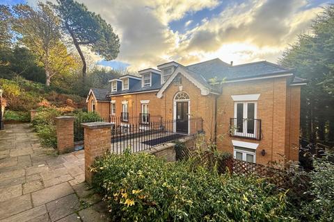 2 bedroom flat to rent, Beckenham Lane, Bromley BR2