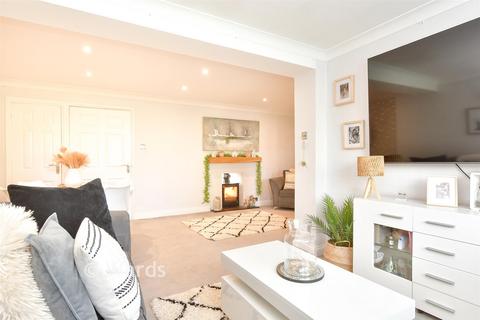 undefined, Irvine Road, Rochester ME3
