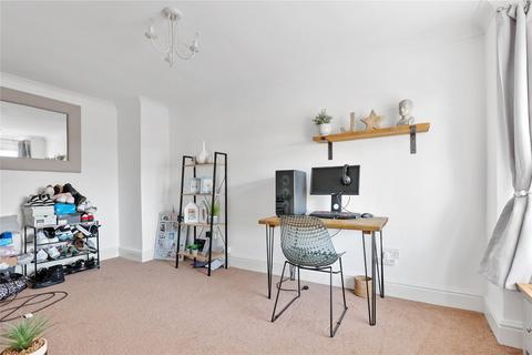 4 bedroom semi-detached house for sale, Cedar Road, Marton