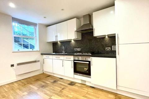 undefined, Kings Road, Reading, Berkshire, RG1