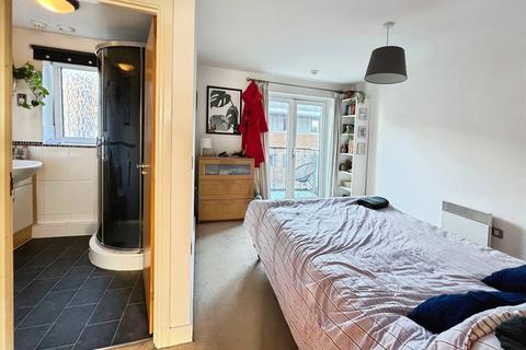 undefined, Briton Street, Southampton, Hampshire