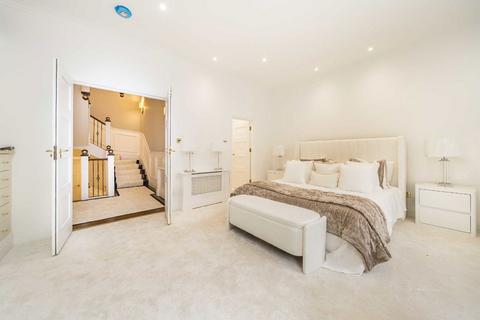 5 bedroom house to rent, Hertford Street, London W1J