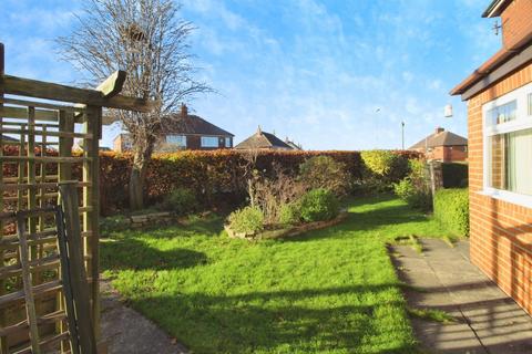 2 bedroom semi-detached house for sale, Gerard Avenue, Leeds LS27