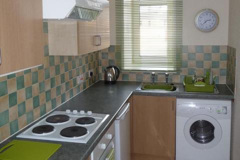 2 bedroom flat to rent, Scott Street, Perth PH1
