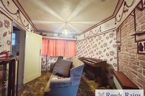 3 bedroom semi-detached house for sale, Castlewood Road, Greater Manchester M7