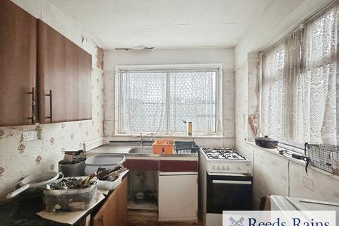 3 bedroom semi-detached house for sale, Castlewood Road, Greater Manchester M7