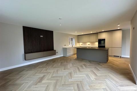 4 bedroom detached house for sale, Holmes Park, Eastrington