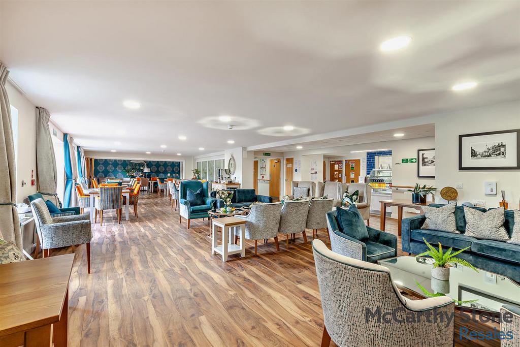 8671384-interior15-800.jpg