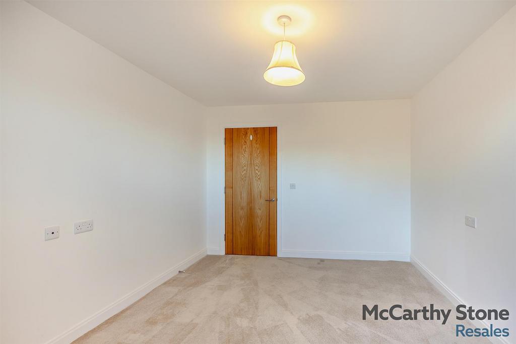 8671384-interior08-800.jpg