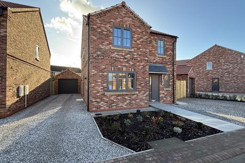 4 bedroom detached house for sale, Holmes Park, Eastrington