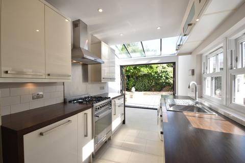 undefined, St Marys Road, WEYBRIDGE, KT13