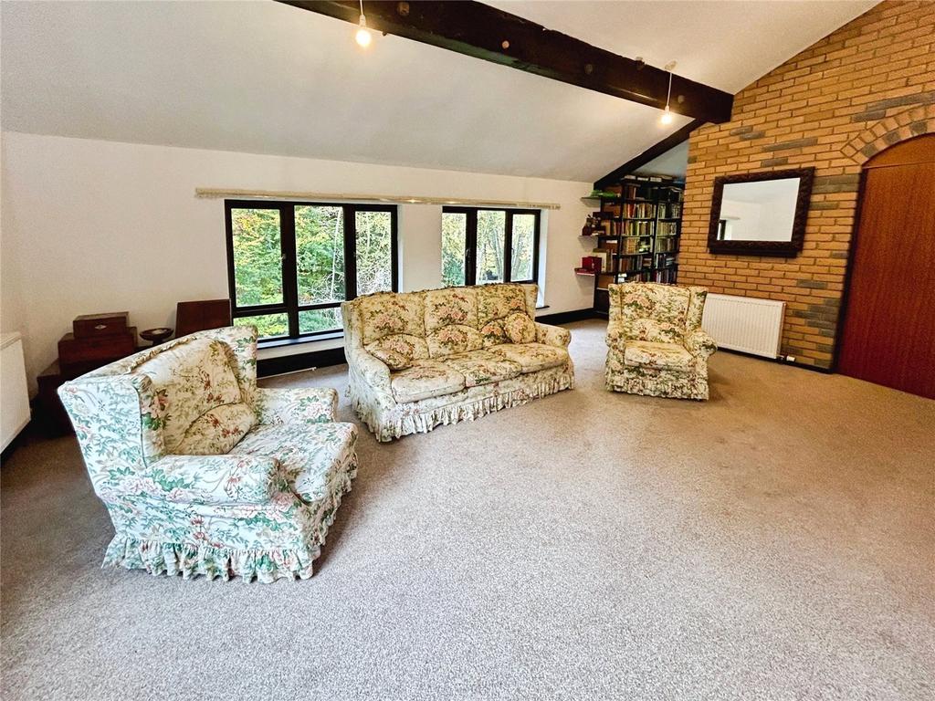 Open Plan Room