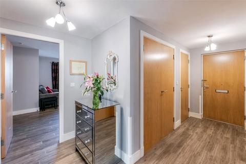 2 bedroom flat for sale, Flat 1, 11 Crown Crescent, Larbert, FK5