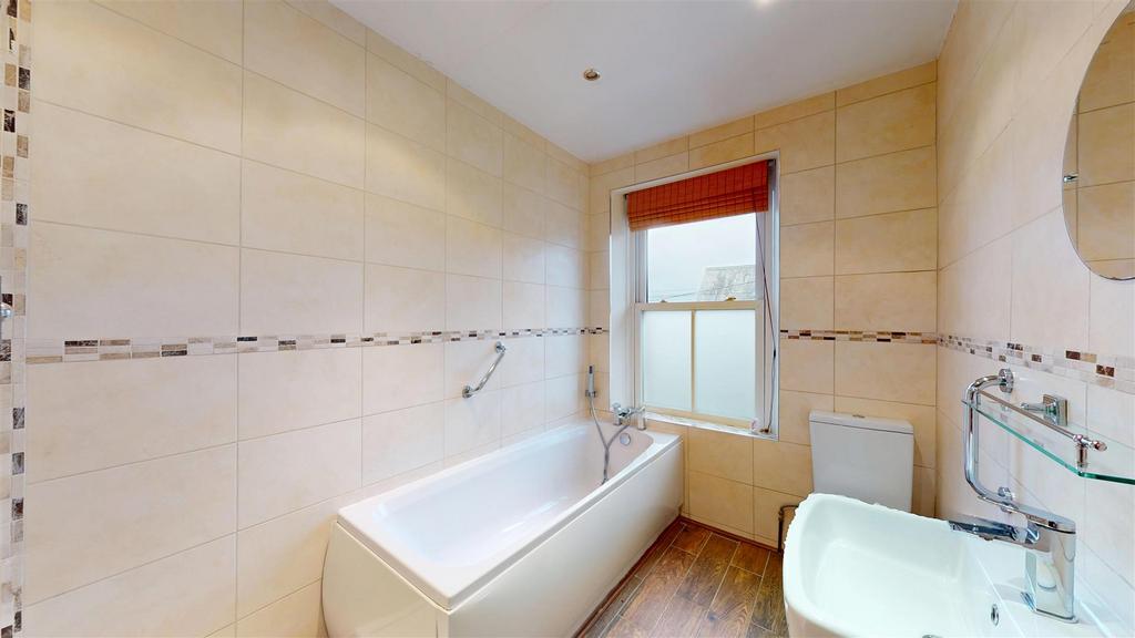 58-Carlton-Street-11142025 090310.jpg