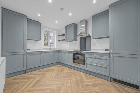 2 bedroom flat for sale, Soames Street, SE15