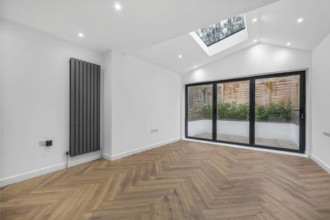 Soames Street, SE15