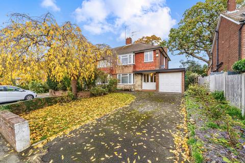 3 bedroom semi-detached house for sale, Oaks Way, Surbiton KT6
