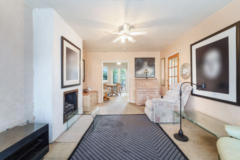3 bedroom semi-detached house for sale, Oaks Way, Surbiton KT6