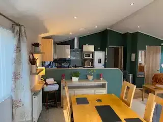 Thumbnail B1bbad06 E030 42ca B101 928519f4cc0d.jpg