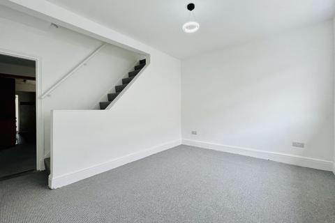 3 bedroom house for sale, Albany Road, Chatham