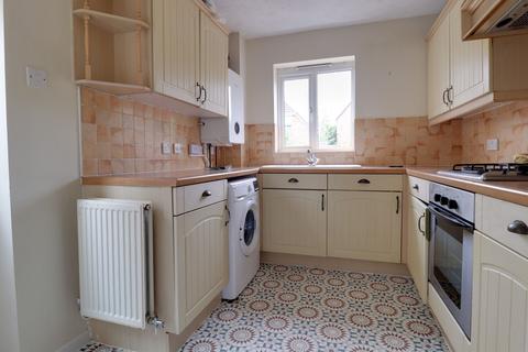 3 bedroom semi-detached house to rent, Washington Drive, Stafford ST17