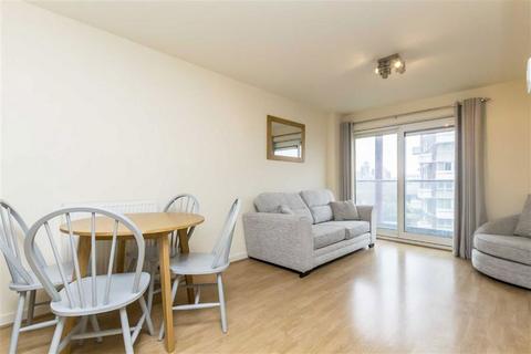 1 bedroom flat to rent, Commercial Road, London E14