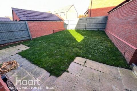 undefined, LUTTERWORTH LE17