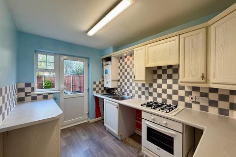 3 bedroom semi-detached house to rent, Augustus Walk, Ashford TN23