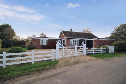 undefined, Summer Gates Lane, Bratoft, Skegness
