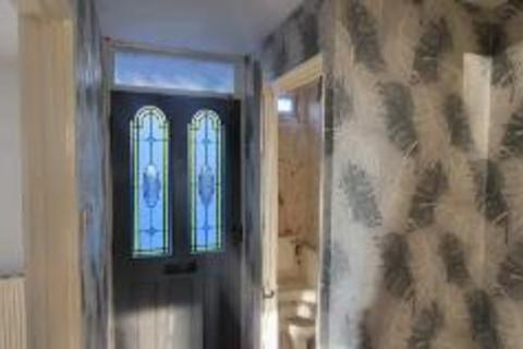 3 bedroom terraced house to rent, Queens Road West, Accrington BB5