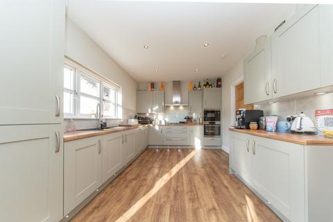 5 bedroom detached house for sale, Beech Path, East Calder EH53