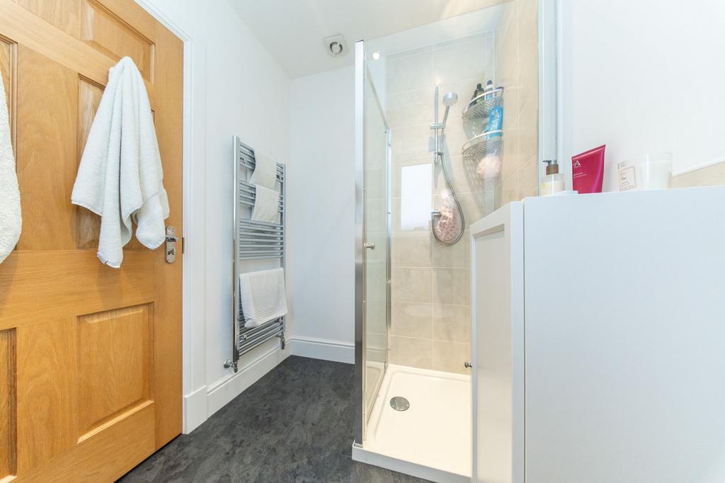 En-Suite 3