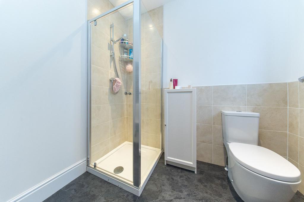 En-Suite 3