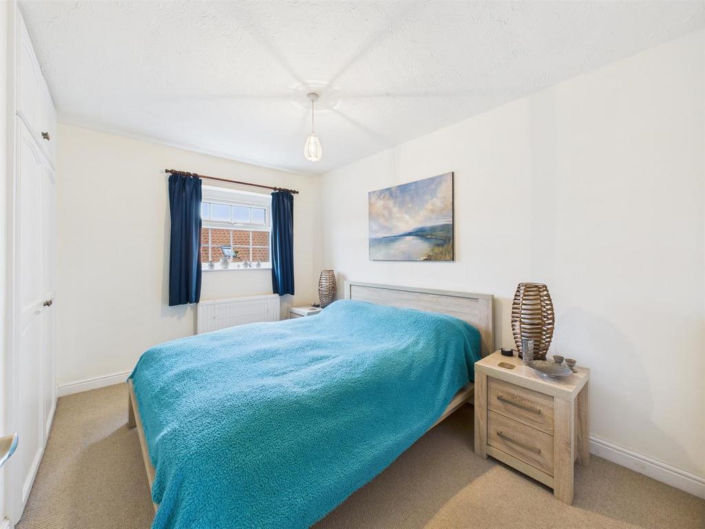 Bedroom: