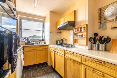3 bedroom apartment to rent, Merrick Court, Bristol, BS1