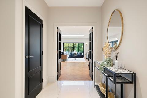 undefined, Links Green Way, Cobham, Surrey, KT11
