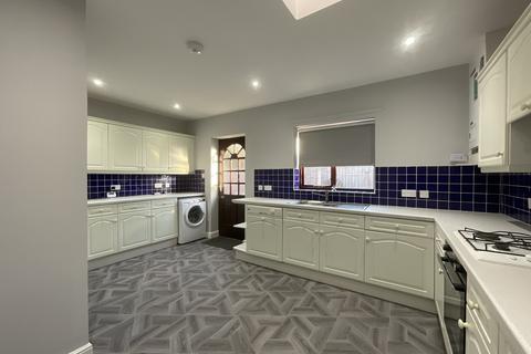 3 bedroom bungalow to rent, Fearn, Merrington Road, Bomere Heath, Shrewsbury, SY4 3PS