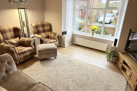 undefined, Shill Bank Avenue, Mirfield WF14