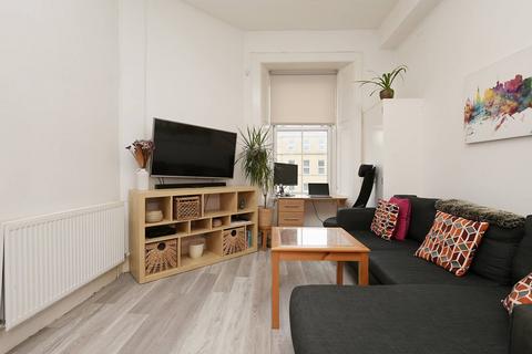 2 bedroom flat for sale, 32/5 Elm Row, Leith Walk, Edinburgh, EH7 4AH