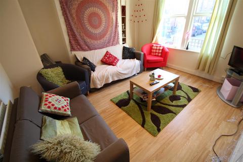 Granby Road, Headingley, Leeds, LS6 3AS