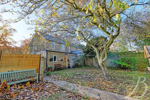 3 bedroom semi-detached house for sale, Dean Lane, Cookham, SL6