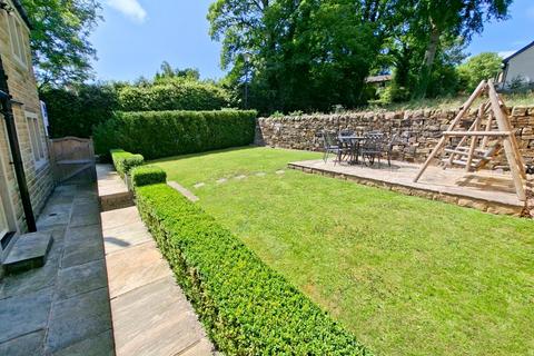 4 bedroom detached house for sale, Queens Garth, Thornton in Craven, Skipton, North Yorkshire, BD23