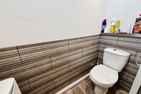 3 bedroom semi-detached house for sale, Chesters Avenue, Longbenton, Newcastle upon Tyne, NE12