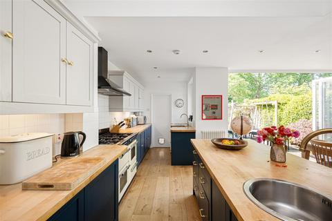 undefined, Dyne Road, London NW6