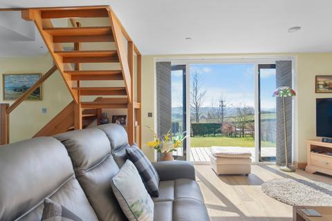3 bedroom barn conversion for sale, Skipton Old Road, Colne, Lancashire, BB8