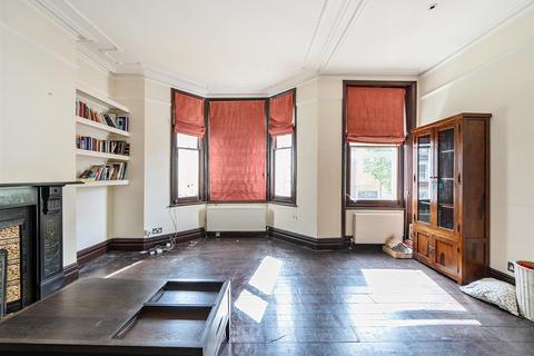 2 bedroom apartment for sale, Saltram Crescent, London W9