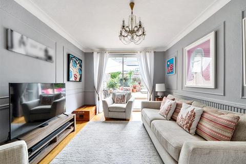 3 bedroom semi-detached house for sale, Kendal Road, London NW10