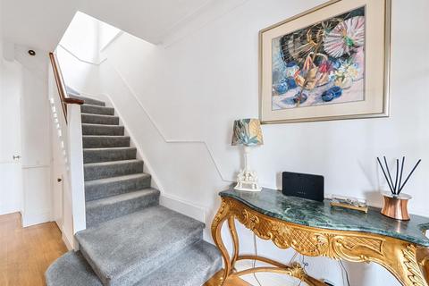 3 bedroom semi-detached house for sale, Kendal Road, London NW10