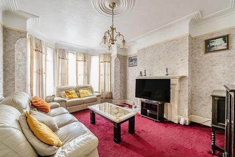 3 bedroom end of terrace house for sale, Mulgrave Road, London NW10